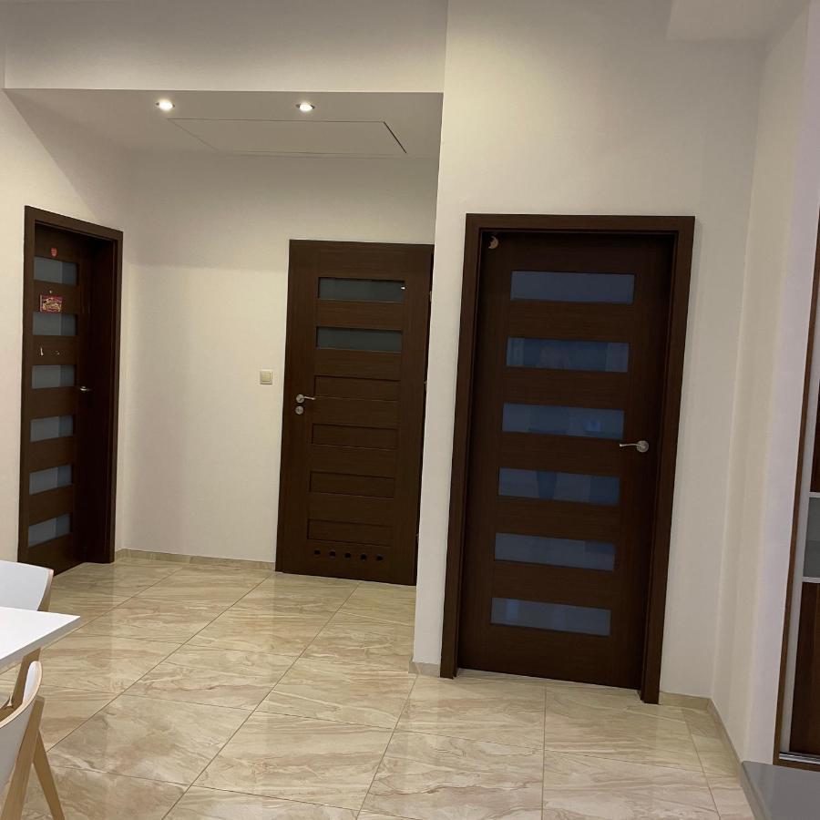 Przestronny Apartament ชากัน ภายนอก รูปภาพ